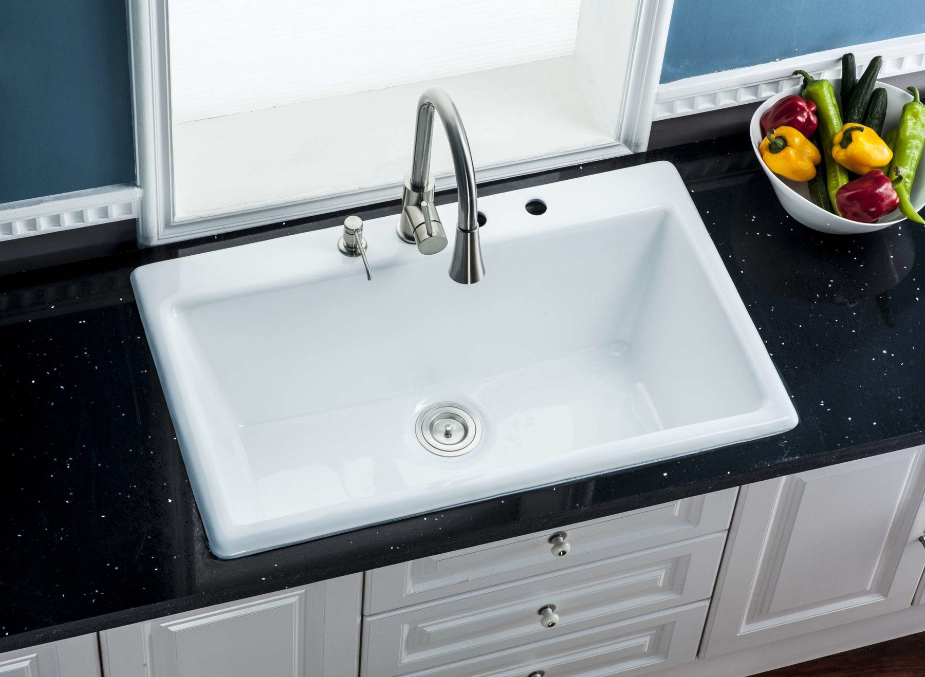 Make Dishes Disappear with the Towne Single Bowl Kitchen Sink, GCKTS33229