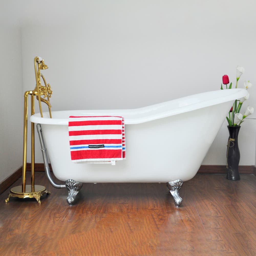 BATHTUB FEATURE 2: Profile of the VCTND6030NT1 Cast Iron Clawfoot Bathtub