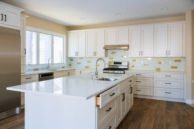 Installing Cabinets Counter Top White Kitchen Partially Installed Furniture 73110 6980 1 1889a0da B33b 4663 8bc0 317c6420383f ?v=1657282702