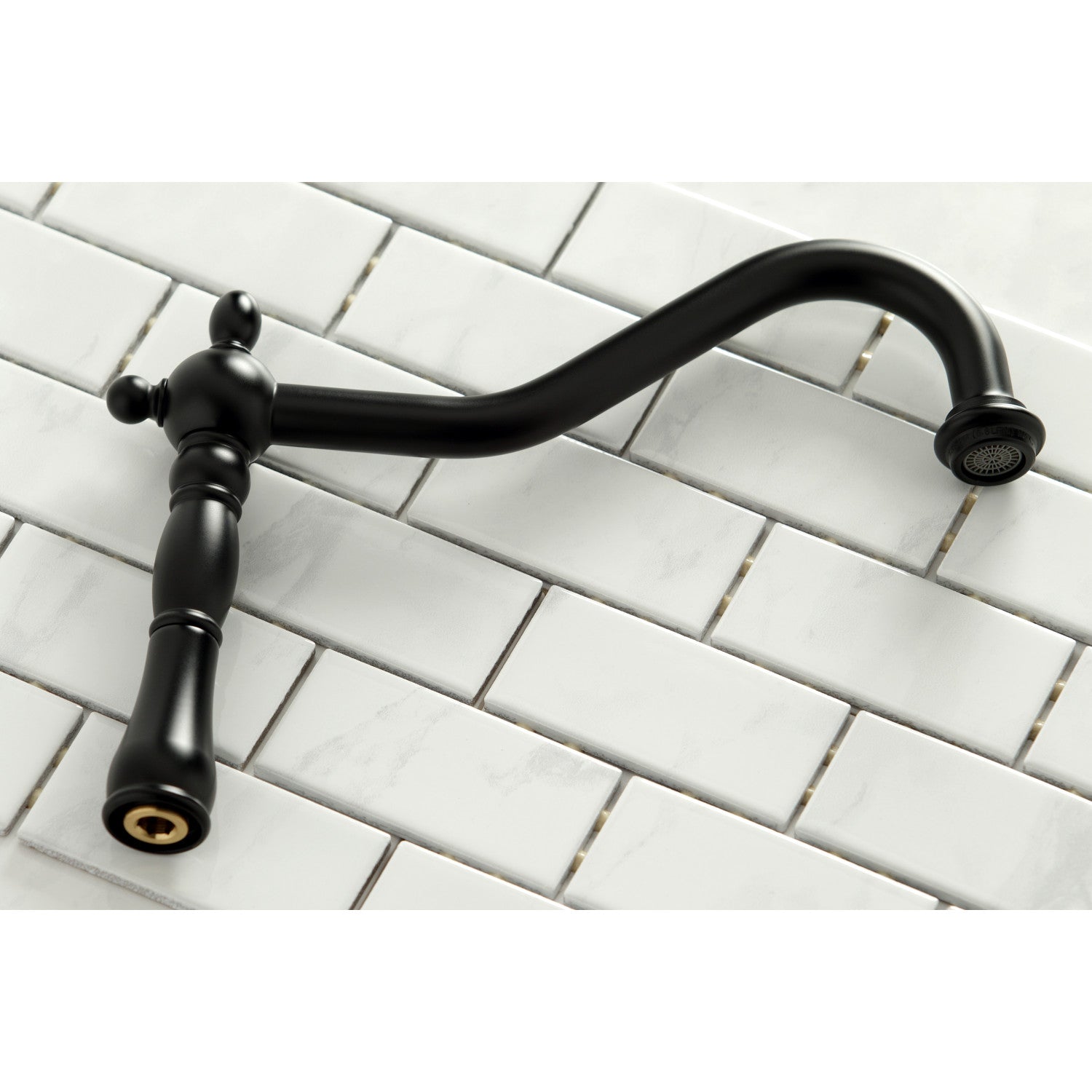 Kingston Brass Heritage KS1270ALBS Two-Handle 4-Hole Deck Mount