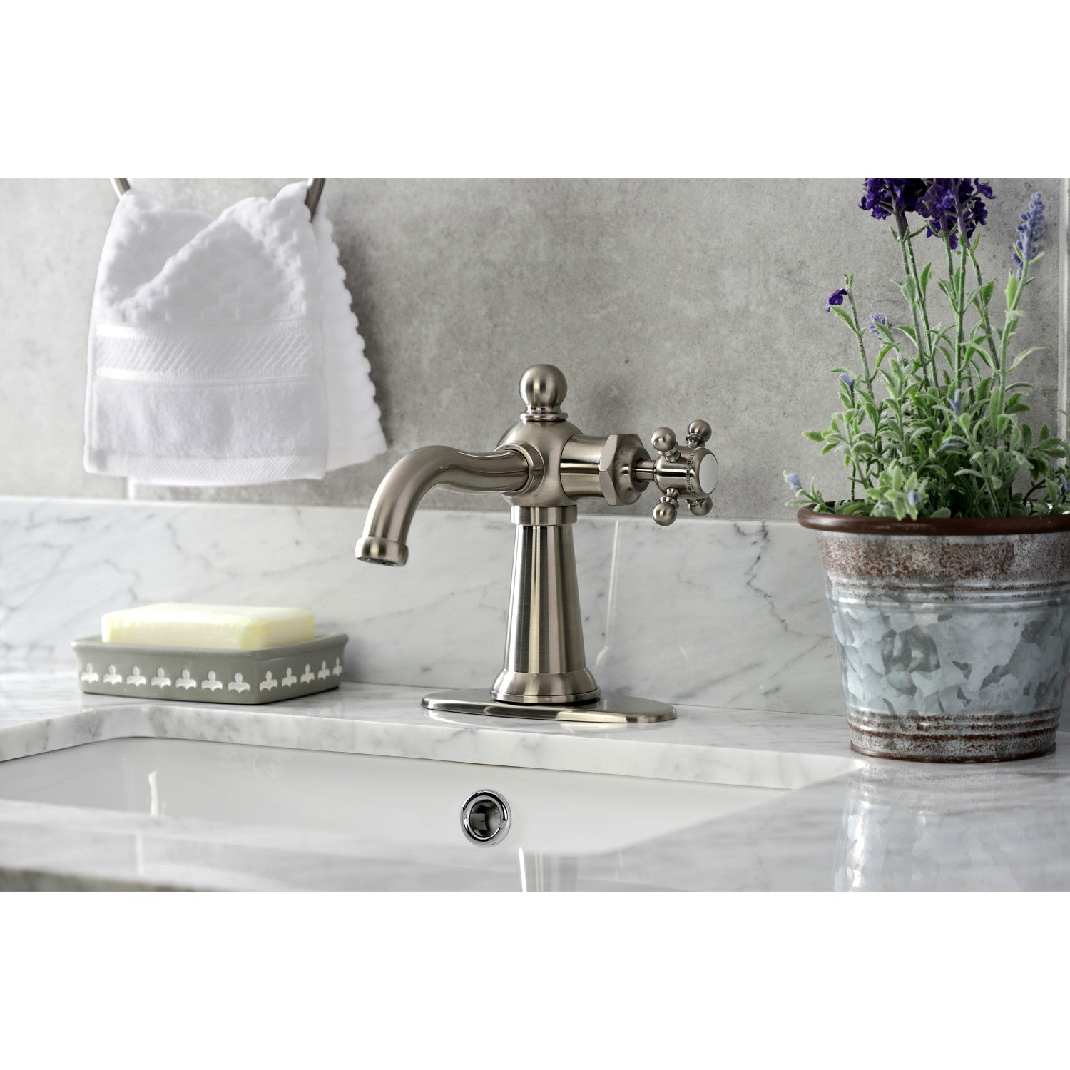 Kingston Brass Nautical Single-Handle Single Hole Bathroom Faucet in  Antique Brass HKSD154BXAB - The Home Depot